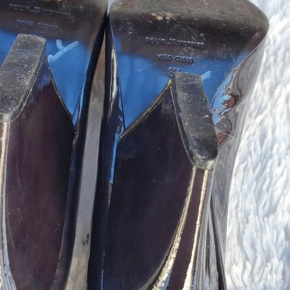 Pour la Victoire charcoal angled heel pumps 8.5 - Picture 7 of 12